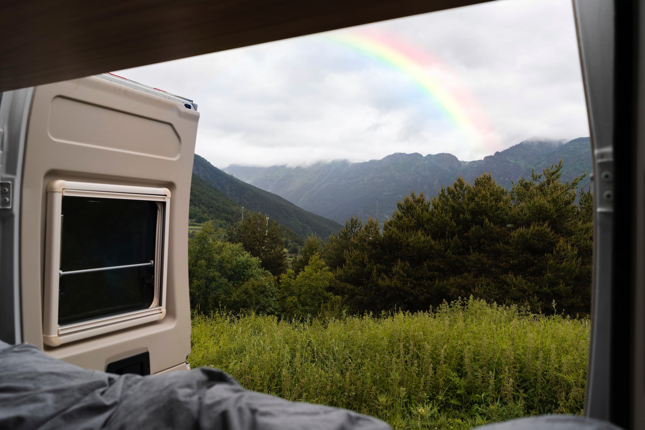 Enjoy an unforgettable vacation in a motorhome with Adventure Campers