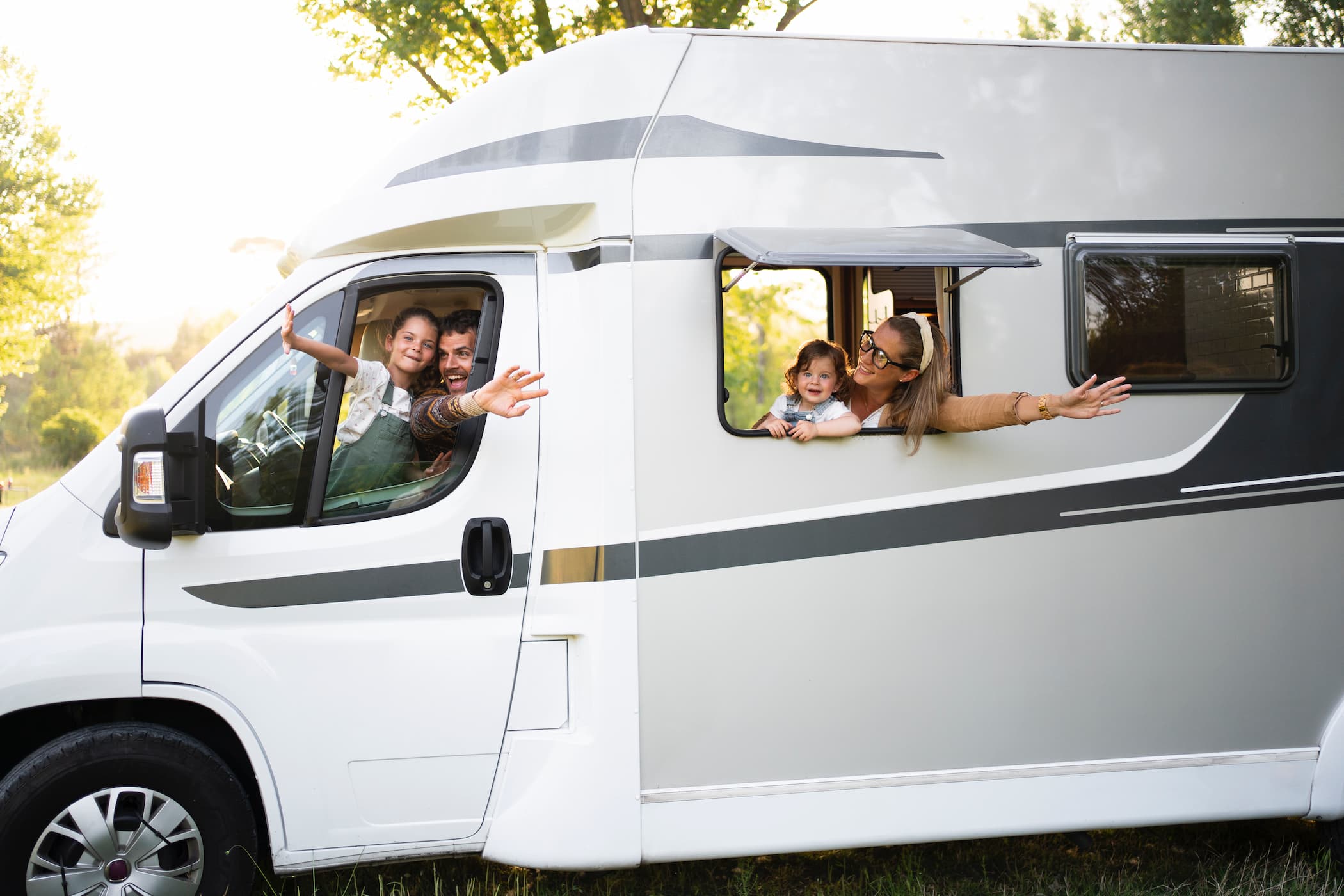 Eventos y festivales en Valencia: vívelos al máximo con una furgoneta camper