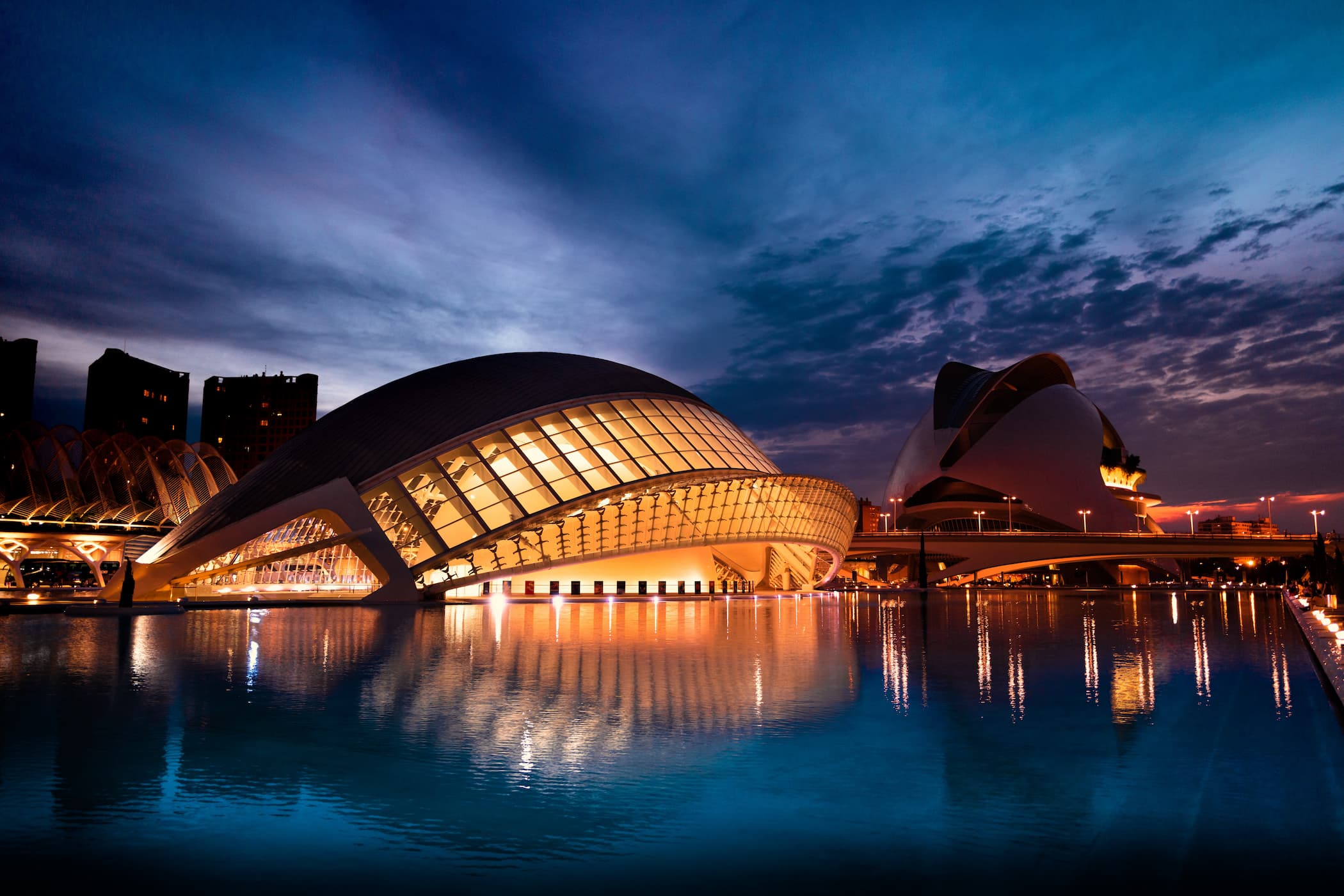 Actividades Imperdibles en Valencia para Viajeros de Autocaravana